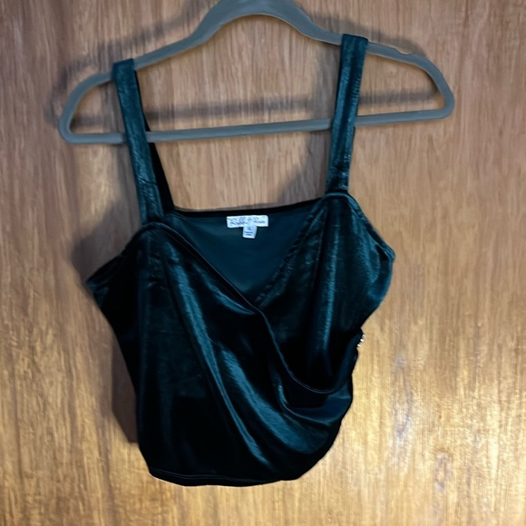 Rabbit Rose Jrs Top XL sleeveless polyester spandex green - Picture 1 of 2